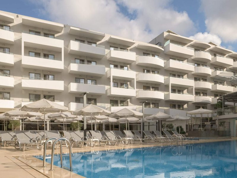 BIO SUITES HOTEL: άνετη φιλοξενία σε ήρεμο σημείο κοντά στη θάλασσα